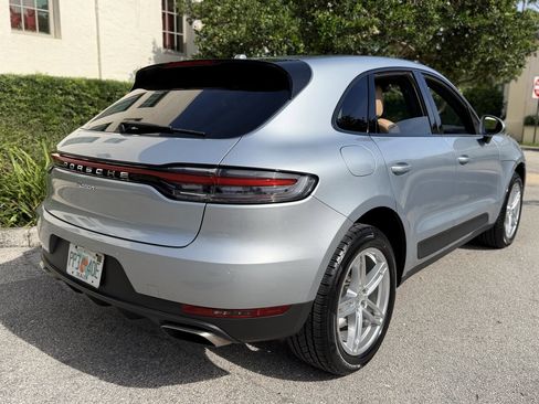 Used 2020 Porsche Macan AWD/4WD image 17