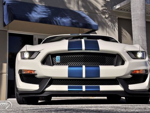 Used 2020 Ford Mustang Shelby GT350 w/ Technology Package RWD image 36