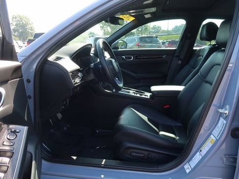 Used 2023 Honda Civic Sport Touring image 11
