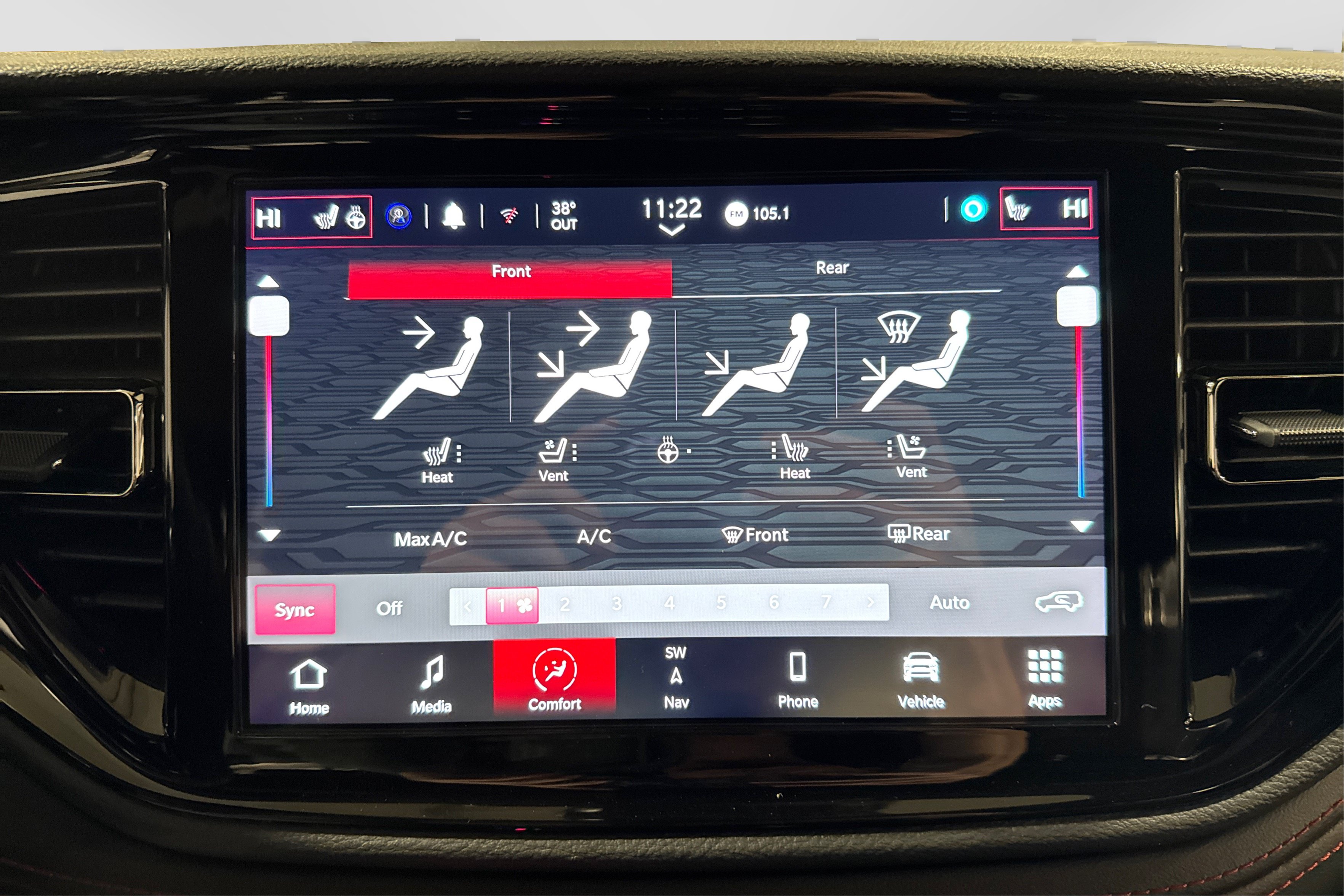 Used 2025 Dodge Durango R/T AWD/4WD image 32
