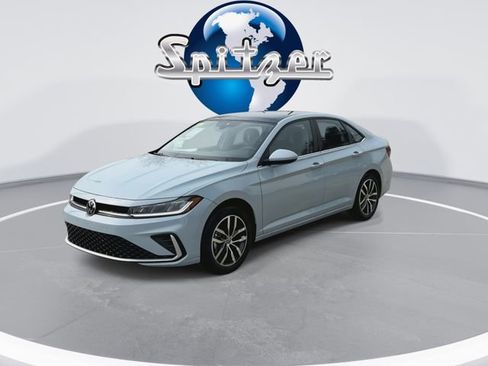New 2026 Volkswagen Jetta SE FWD image 8