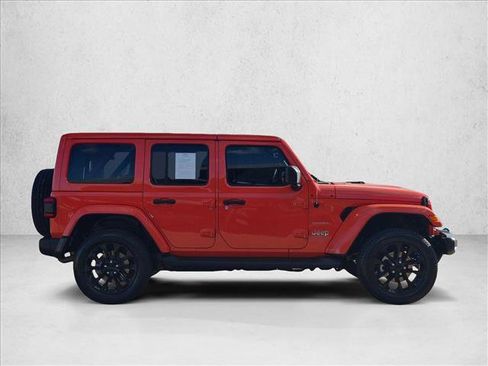 Used 2023 Jeep Wrangler Unlimited Sahara w/ Cold Weather Group AWD/4WD image 4