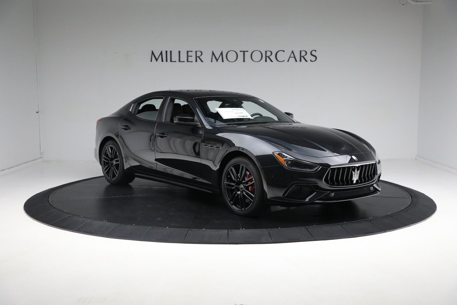 Certified 2024 Maserati Ghibli Modena Q4 AWD/4WD image 20
