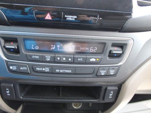 Used 2017 Honda Ridgeline RTL-T image 28