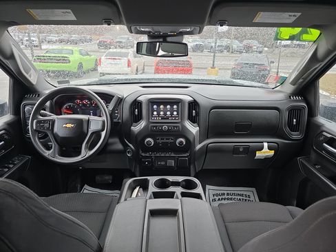 Used 2024 Chevrolet Silverado 3500 W/T image 15