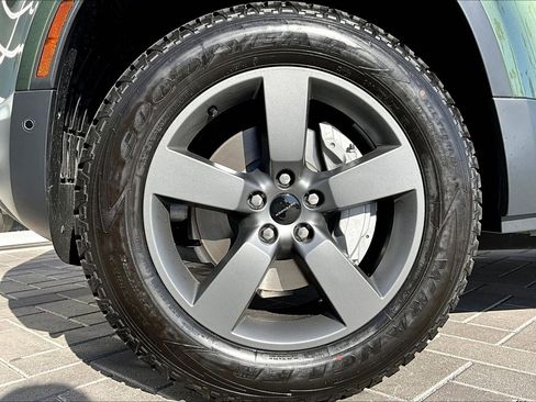 New 2026 Land Rover Defender 130 S AWD/4WD image 13