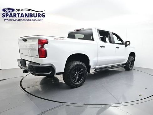 Used 2024 Chevrolet Silverado 1500 LT Trail Boss w/ Protection Package AWD/4WD image 7
