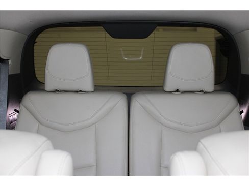 Used 2020 Cadillac XT6 Premium Luxury w/ LPO, Floor Liner Package image 16