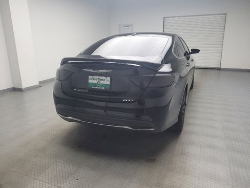 Used 2015 Chrysler 200 Limited w/ Convenience Group FWD image 7