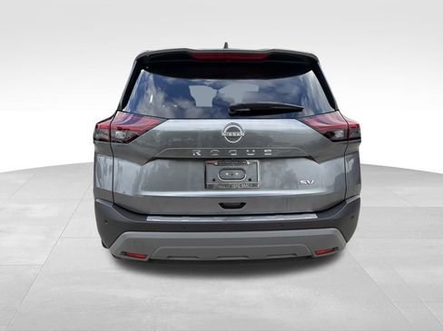 Used 2023 Nissan Rogue SV image 7