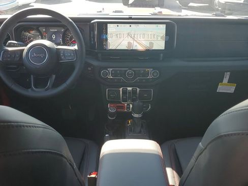 New 2026 Jeep Wrangler Unlimited Rubicon image 12