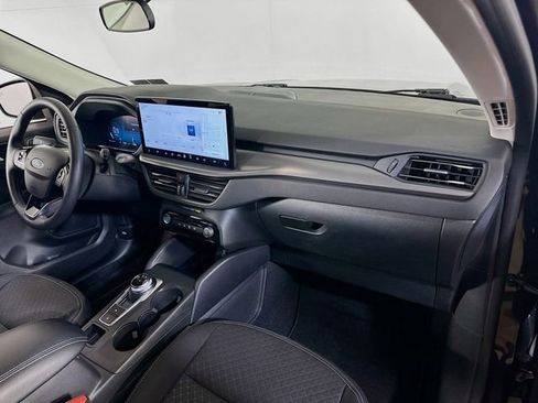 Certified 2023 Ford Escape Active w/ Tech Pack #2 image 10