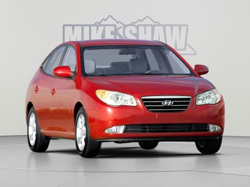 Used 2008 Hyundai Elantra GLS FWD image 2