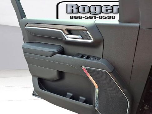 Used 2026 Chevrolet Silverado 1500 RST w/ RST Select Package AWD/4WD image 18