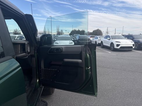 Used 2024 Ford Bronco Everglades image 8