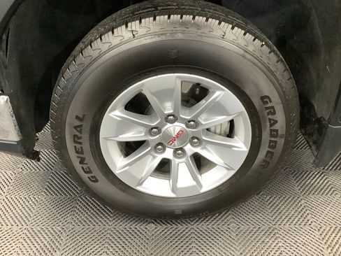 Used 2025 GMC Sierra 1500 Pro w/ Pro Value Package AWD/4WD image 2