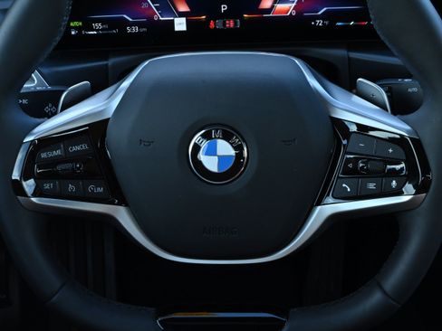 Certified 2025 BMW 330i Sedan RWD image 30
