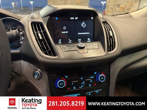 Used 2019 Ford Escape SE FWD image 19