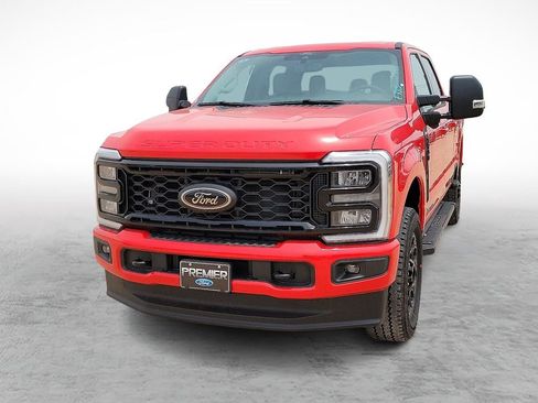 New 2025 Ford F250 XLT w/ Black Appearance Package AWD/4WD image 4