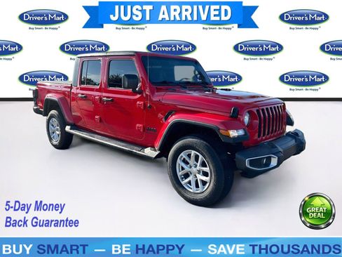 Used 2023 Jeep Gladiator Sport AWD/4WD image 1
