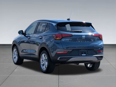 Used 2026 Buick Encore GX Preferred w/ Comfort Package AWD/4WD image 2