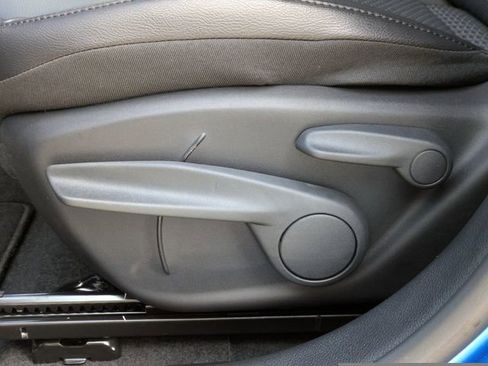 New 2026 Jeep Compass Latitude image 21