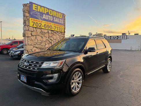 Used 2016 Ford Explorer Limited w/ Equipment Group 301A image 2
