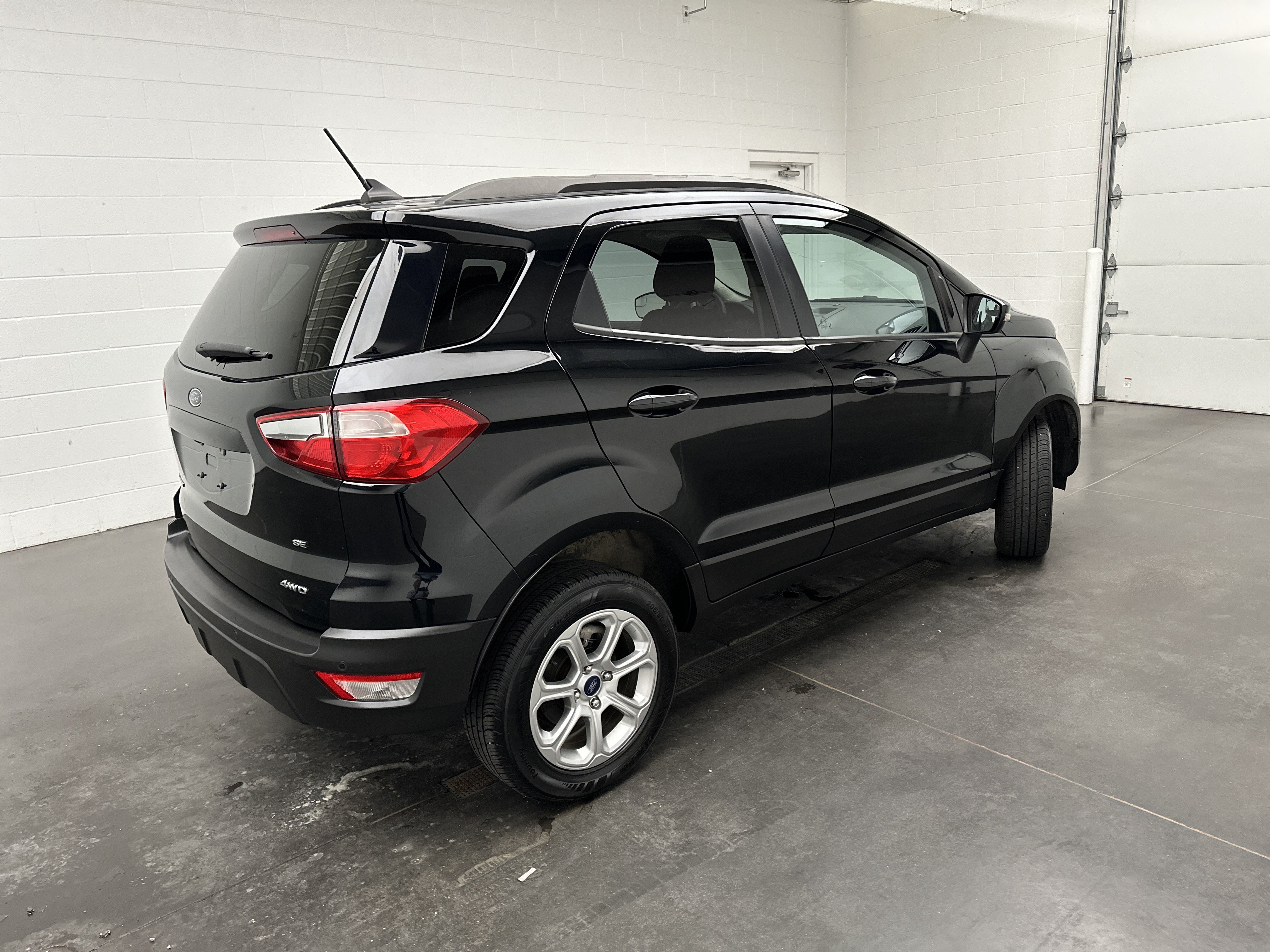 Used 2021 Ford EcoSport SE AWD/4WD image 8