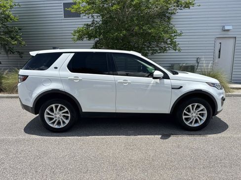 Used 2019 Land Rover Discovery Sport HSE AWD/4WD image 5
