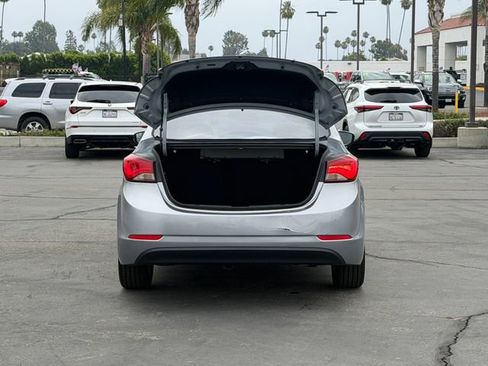 Used 2015 Hyundai Elantra Limited FWD image 6