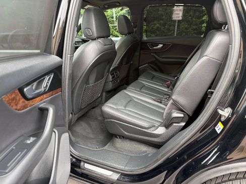 Used 2017 Audi Q7 3.0T Premium Plus image 26
