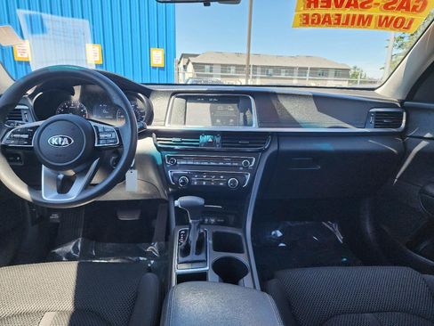 Used 2019 Kia Optima LX FWD image 17