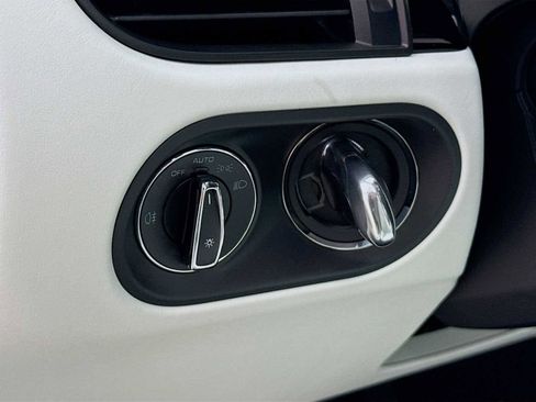 New 2026 Porsche Macan S AWD/4WD image 11