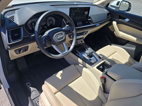 Used 2024 Audi Q5 2.0T Premium Plus AWD/4WD image 2