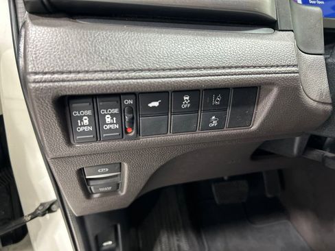 Used 2019 Honda Odyssey EX-L image 14
