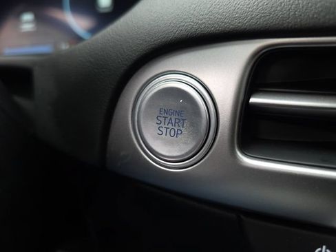 Certified 2024 Hyundai Palisade SEL FWD image 16