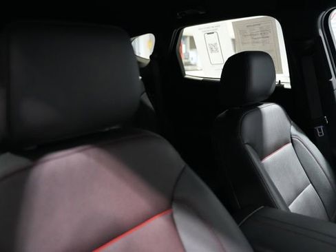 Used 2021 Chevrolet Blazer RS w/ Enhanced Convenience Package image 22