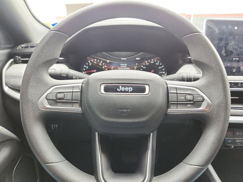 Used 2023 Jeep Compass Sport AWD/4WD image 19