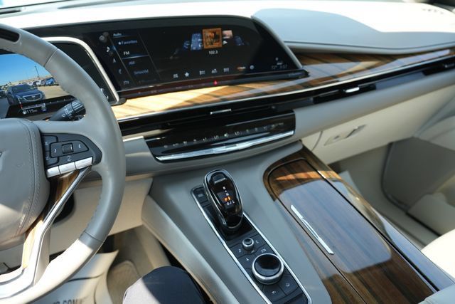 Used 2024 Cadillac Escalade Sport Platinum AWD/4WD image 31
