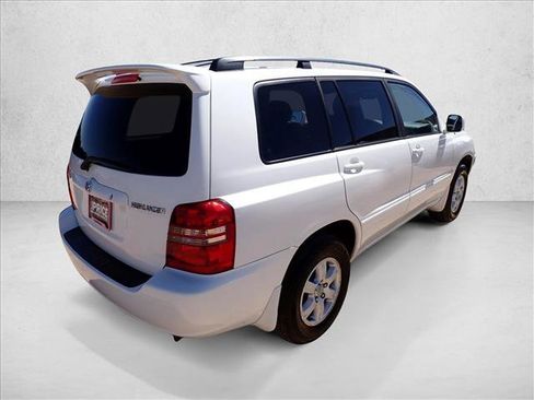 Used 2003 Toyota Highlander 4WD V6 image 4