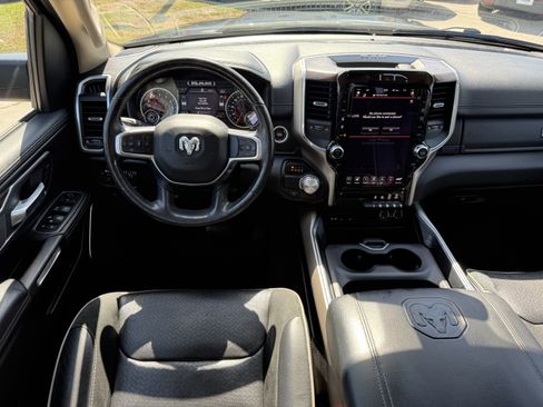 Used 2019 RAM 1500 Laramie RWD image 14