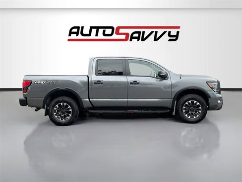 Used 2021 Nissan Titan PRO-4X w/ Pro-4x Convenience Package image 8