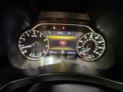 Used 2017 Nissan Murano Platinum w/ Platinum Technology Package image 10