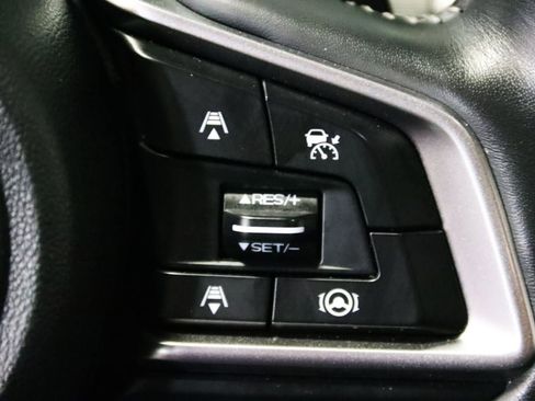 Used 2021 Subaru Outback Touring AWD/4WD image 16
