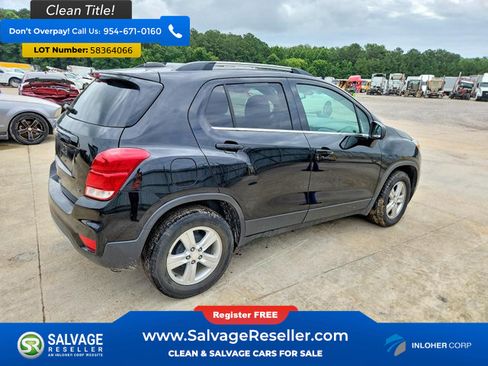 Used 2018 Chevrolet Trax LT FWD image 4