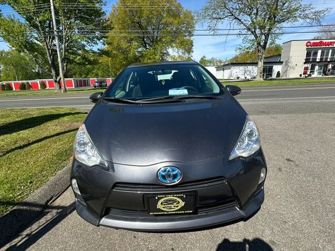 Used 2013 Toyota Prius C Two FWD image 2