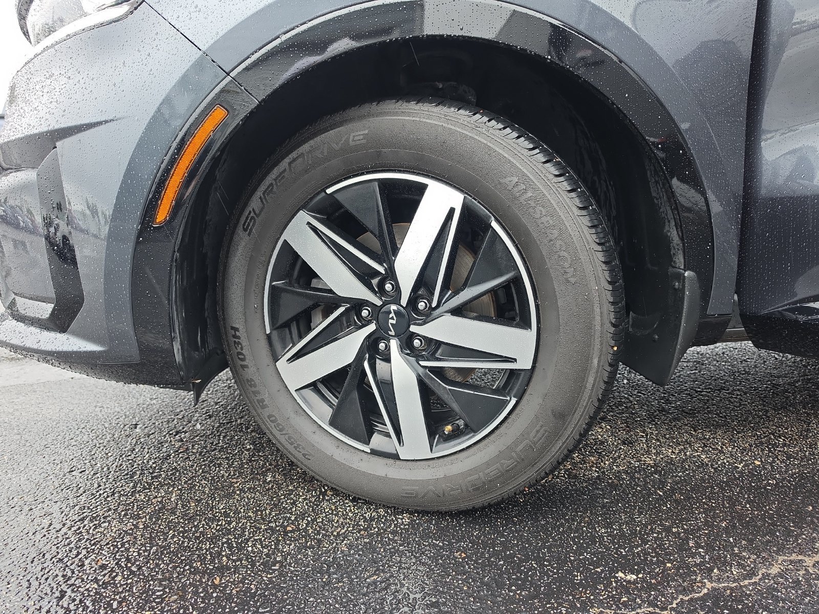 Used 2022 Kia Sorento S w/ Panoramic Sunroof Package FWD image 29