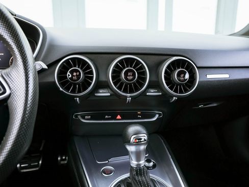 Used 2018 Audi TT 2.0T w/ Technology Package image 10