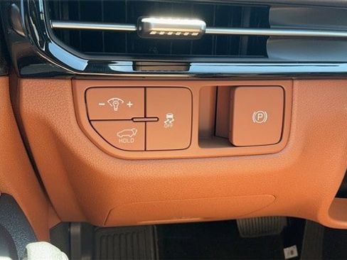 New 2026 Kia Sportage X-Line w/ X-Line Technology Package image 18