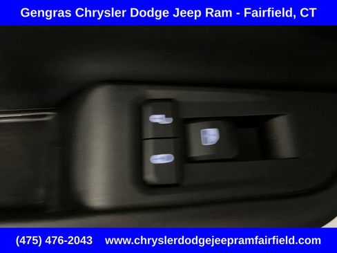 Certified 2023 Jeep Grand Cherokee Laredo w/ Luxury Tech Group I AWD/4WD image 14